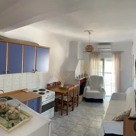 Evi's House Orfánion