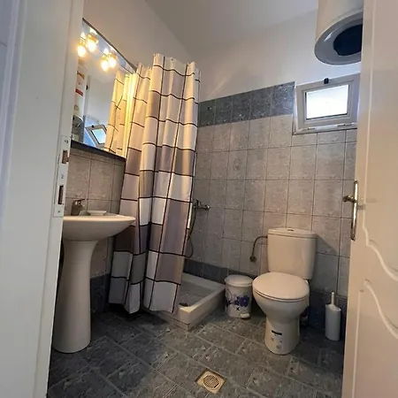 Evi's House דירה Orfánion